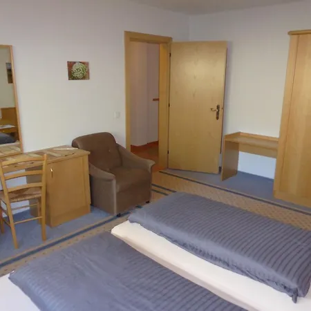 Апартаменти Haus Suedblick Зефельд-ін-Тіроль