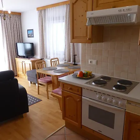 苏德布里克公寓 *